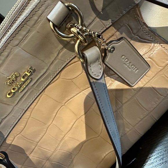 NEW COACH Mini Brooke Colour Block Bag - Picture 3 of 6